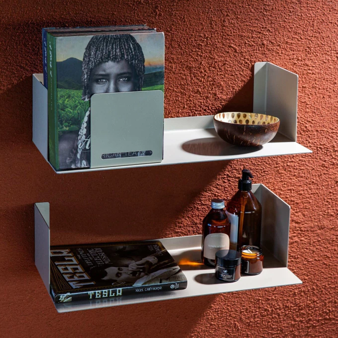 T2 Bookshelf